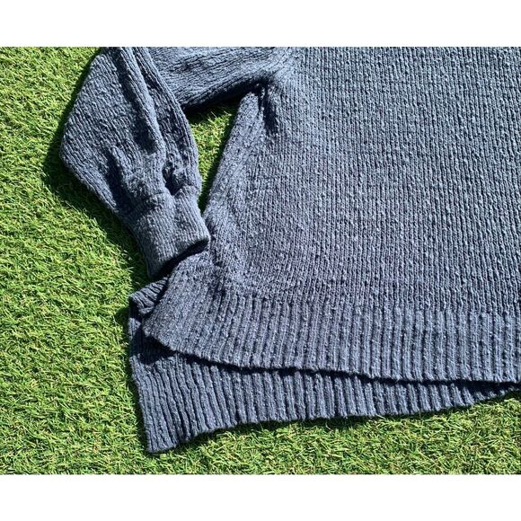 Free People WEST COAST blue Asymmetrical V NECK Sweater sz M - Picture 3 of 7